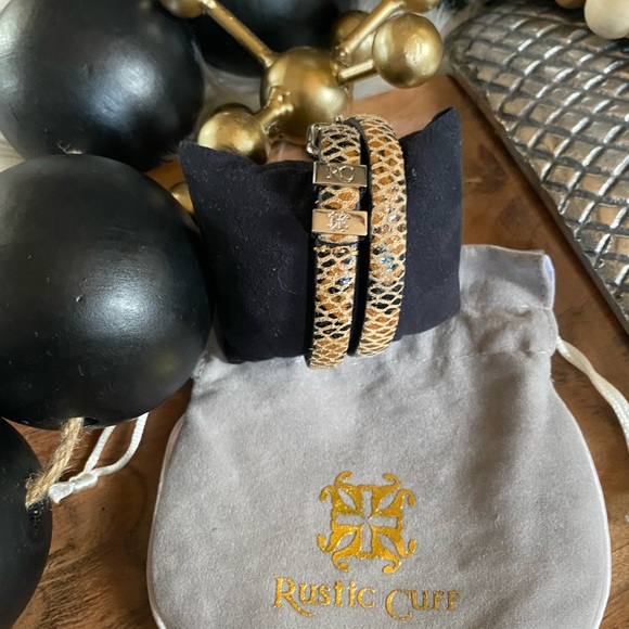 Snakeskin Rustic Cuff - Picture 4 of 5